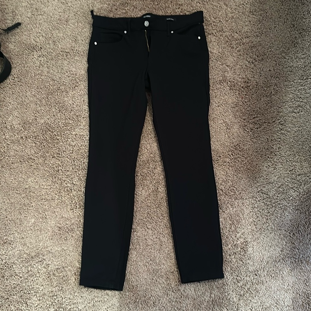 LEAVING!!! Nine West black pants